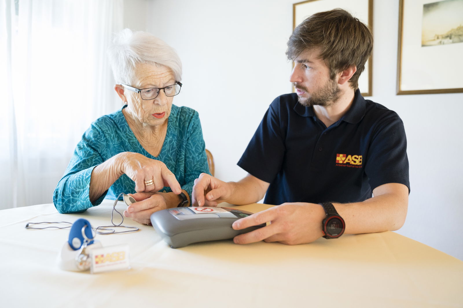 13_Hausnotruf_DSC0226__c-ASB-M-Ressel