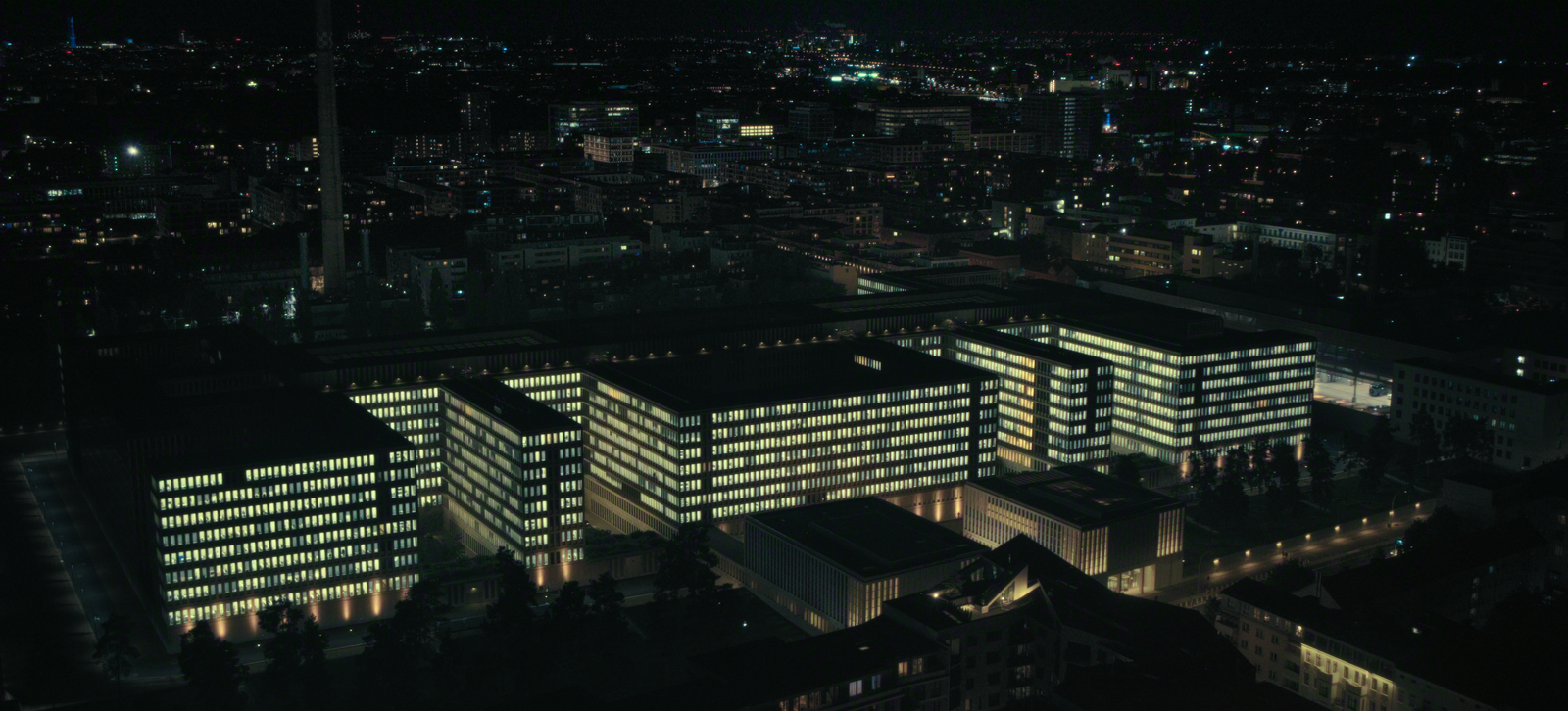 Unfamiliar_n_S1_E1_00_09_49_18