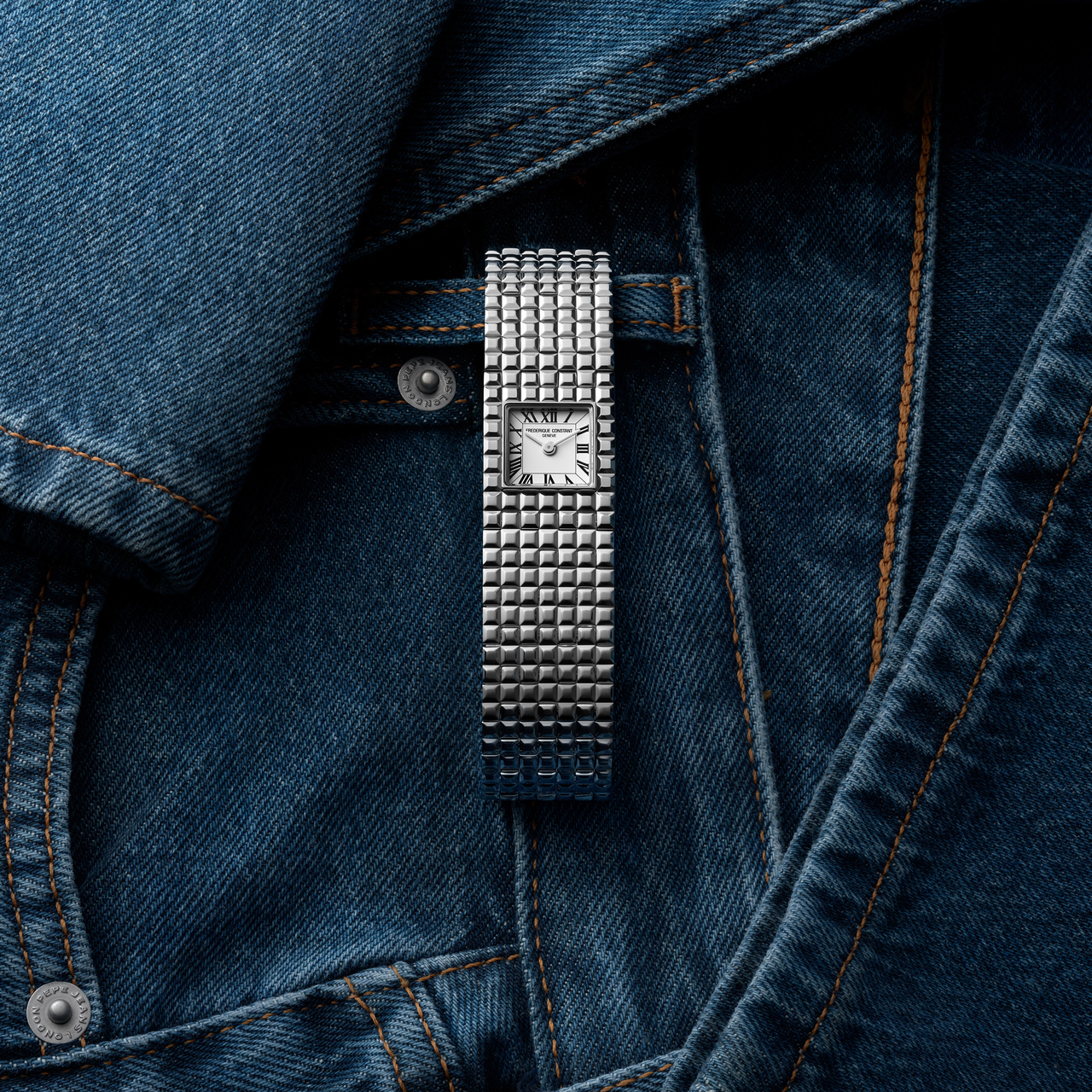 2025_Frederique_Constant_Classics_Manchette_FC-200WR1MC6B_PR