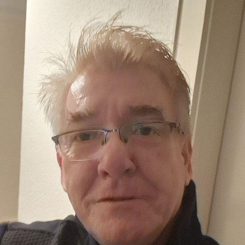 shz_Vermarkt-Digi-Magazin_Team_Mitte_Bernd_Hauck_2507