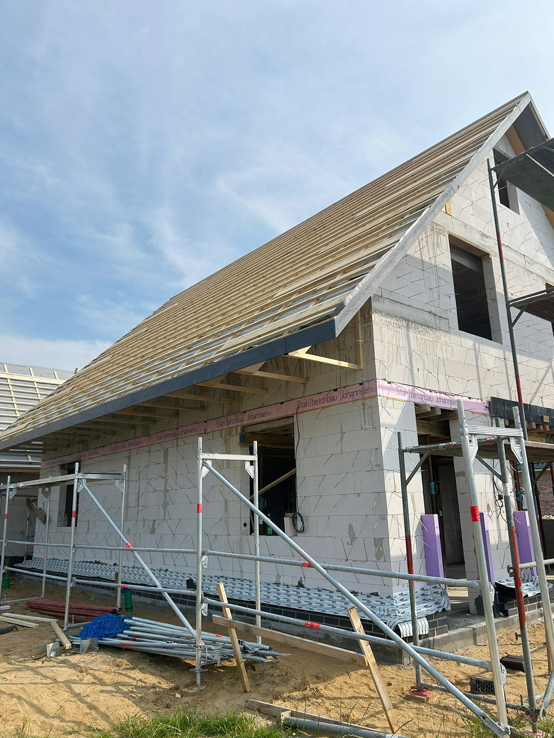 shz_UnserHandwerk_Digimag_HolzbauGehlsen_Motiv_01_260423_b