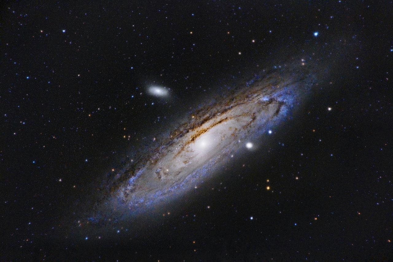 universe-45Z6hW1dQMI-unsplash