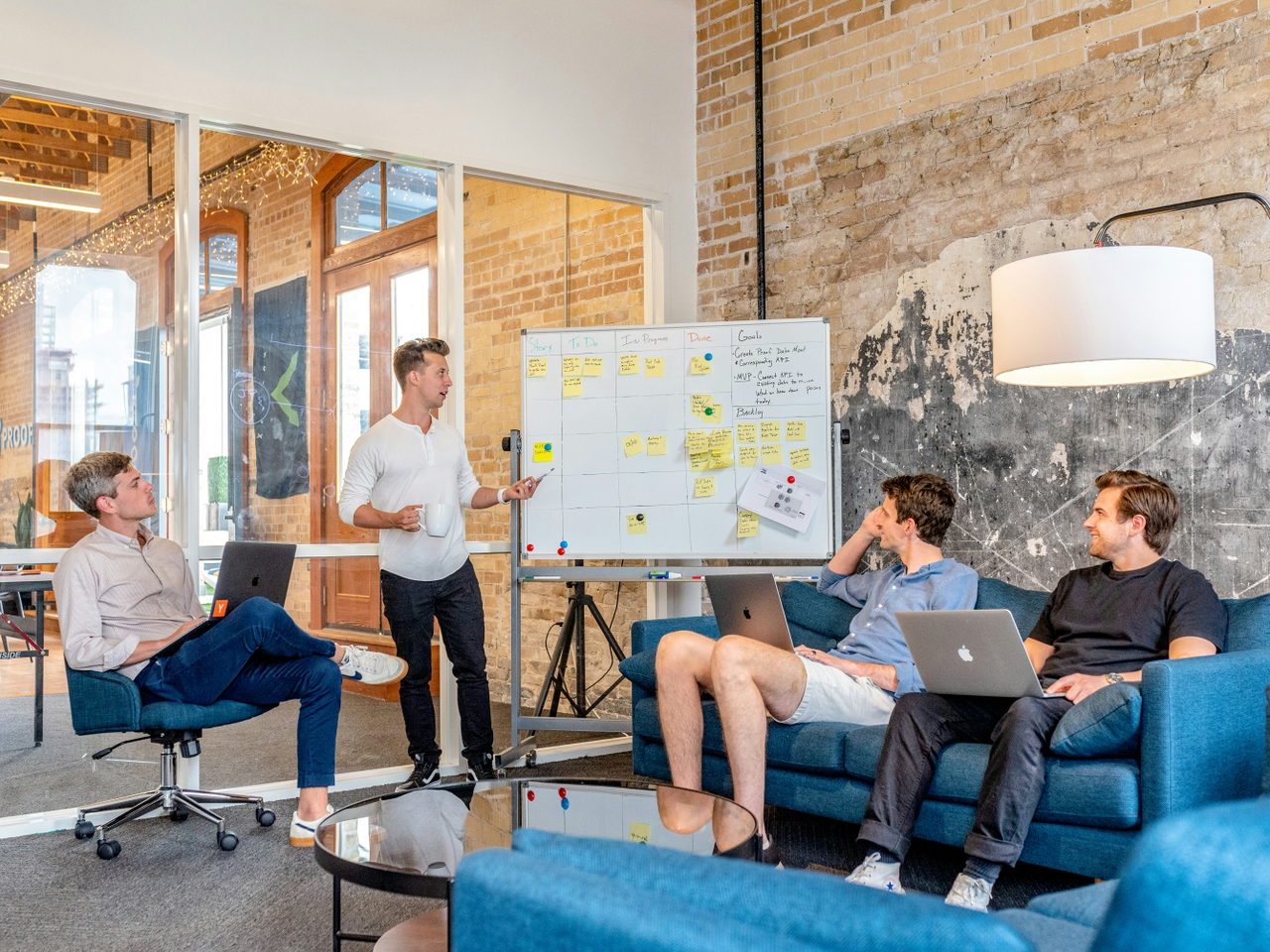 startup-wD1LRb9OeEo-unsplash