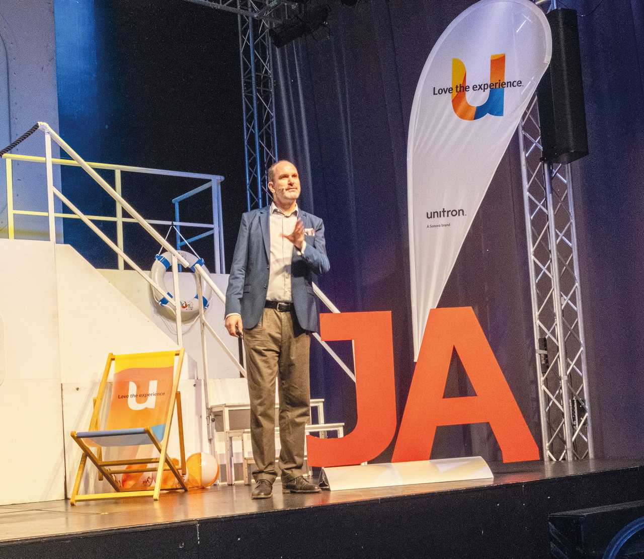 uCon_14