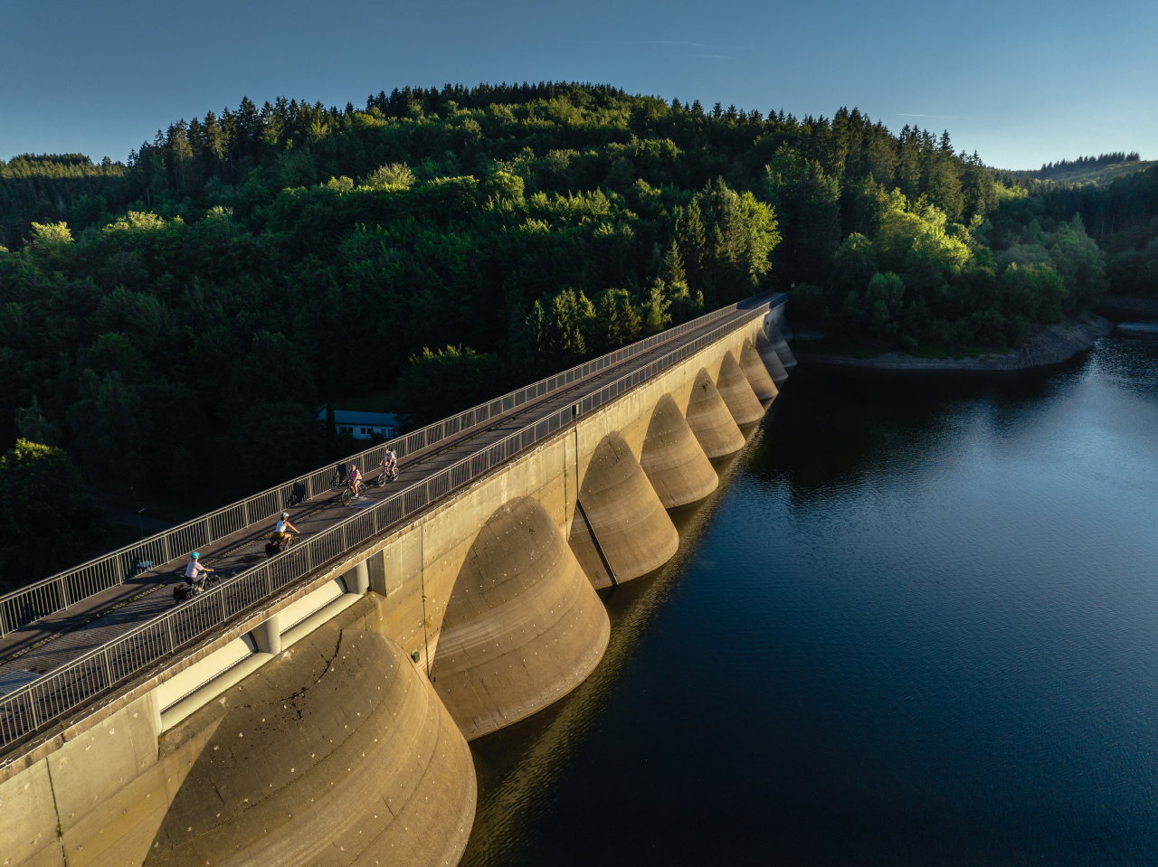 Hellenthal_Oleftalsperre__Eifel_Tourismus_GmbH_DennisStratmann-0871