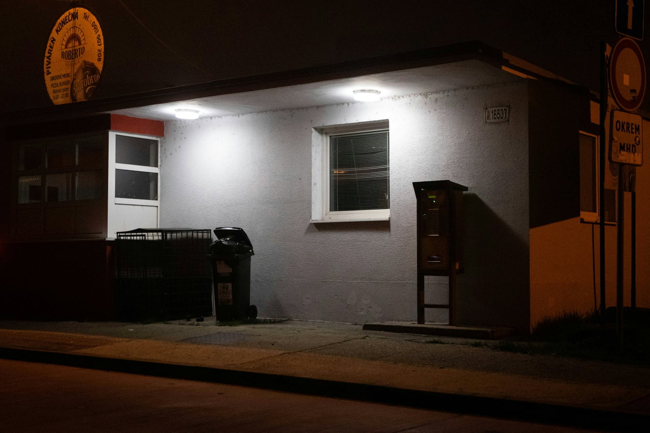 Dauerlicht Nacht-Wfa-rmKZO0A-unsplash