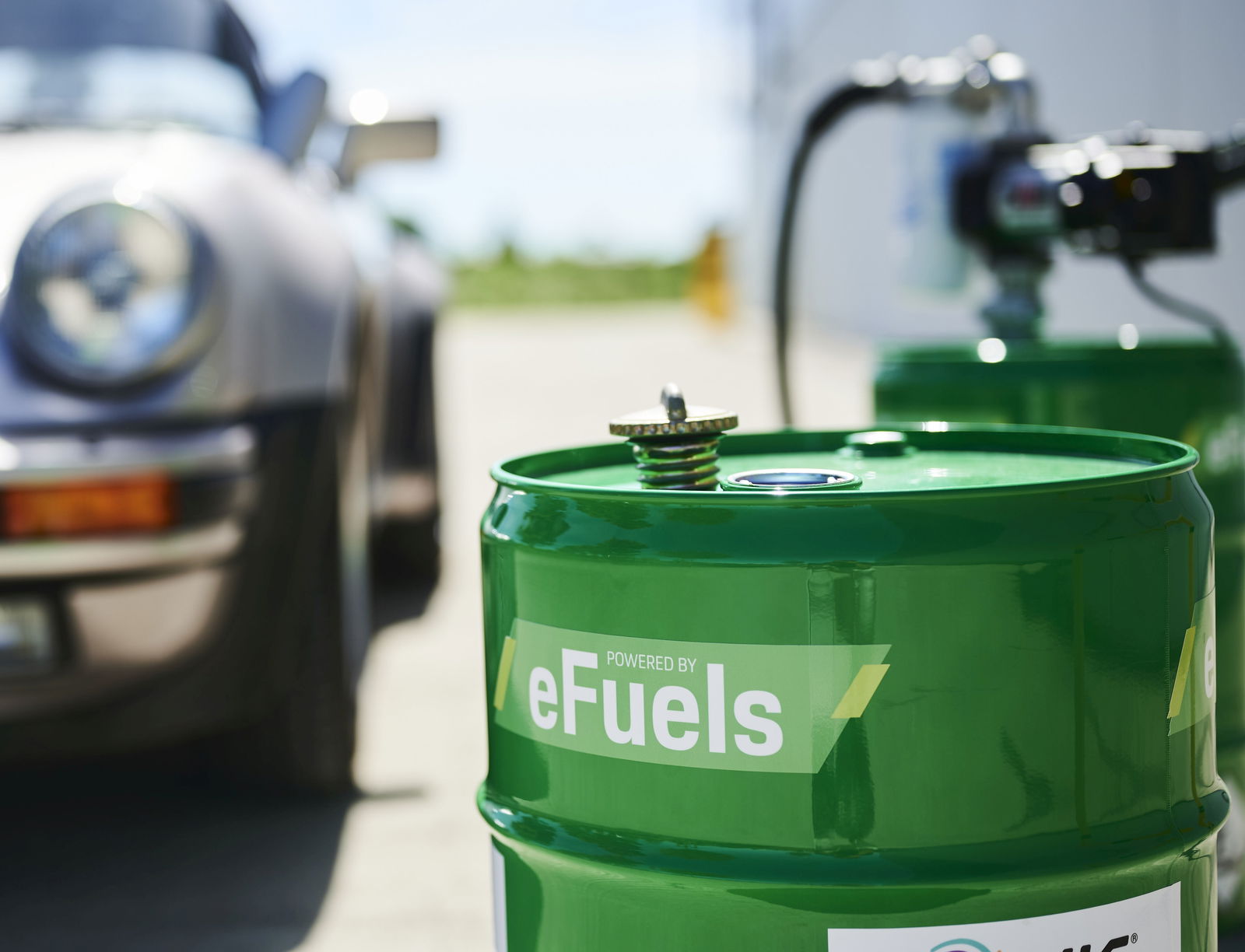 Porsche und Toyota testen e-Fuels bereits im Motorsport. Porsche