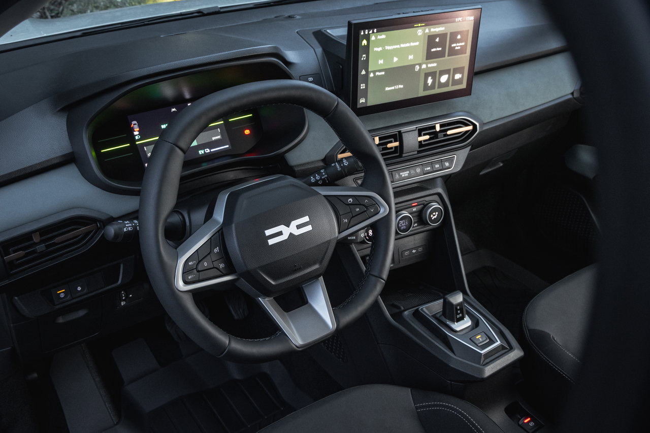 Dacia Jogger Hybrid 155.