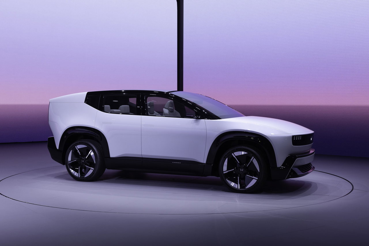 Honda 0 SUV.