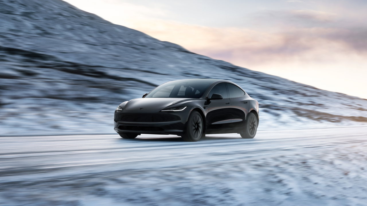 Tesla Model 3 Standard  Tesla