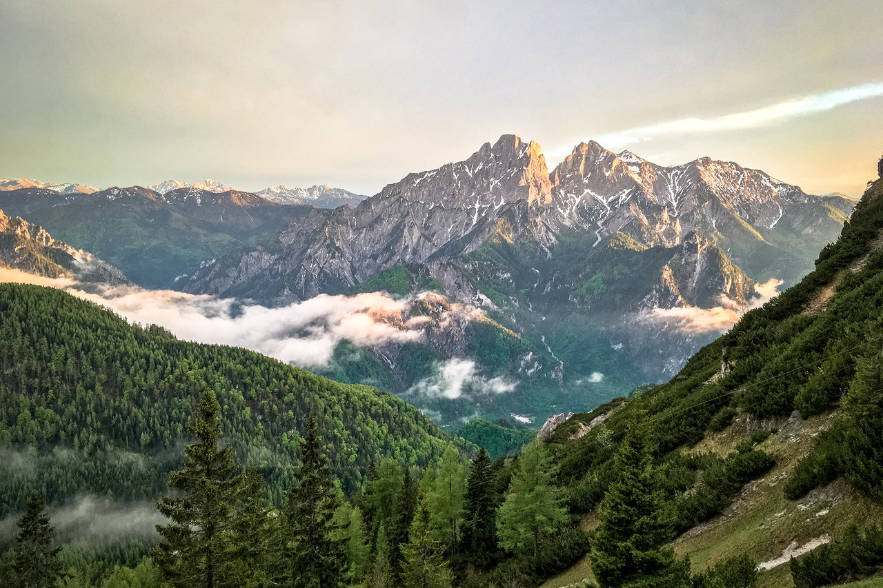 Bergpanorama im Nationalpark Gesäuse