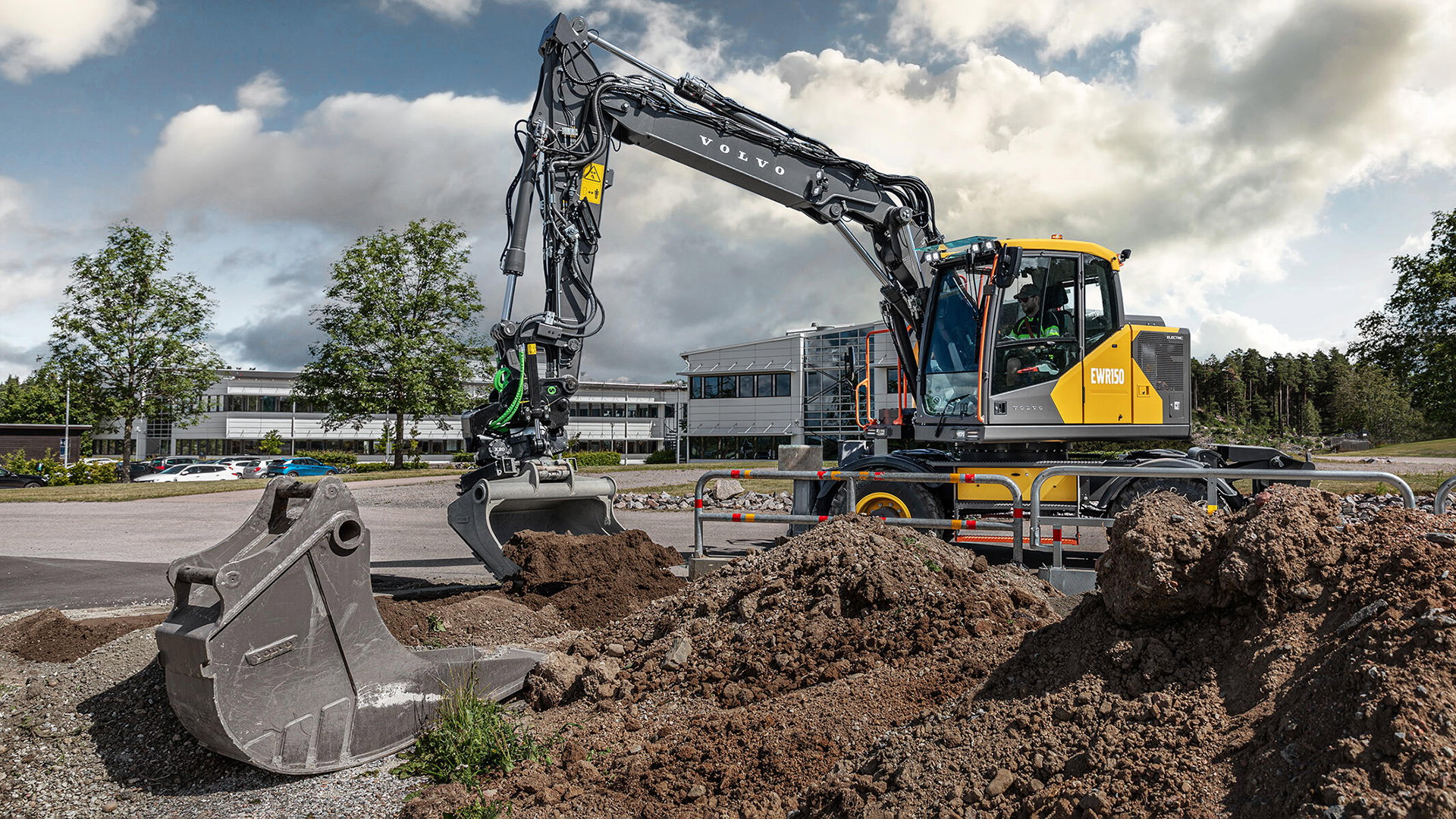 Keine Kompromisse: Der EWR150 bietet Leistung, Komfort und Zuverlässigkeit auf dem gewohnt hohen Niveau des vergleichbaren Dieselmodells.