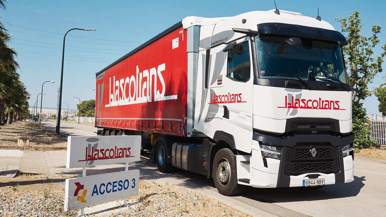 Blascotrans relies on robust and versatile technology for demanding transport tasks.