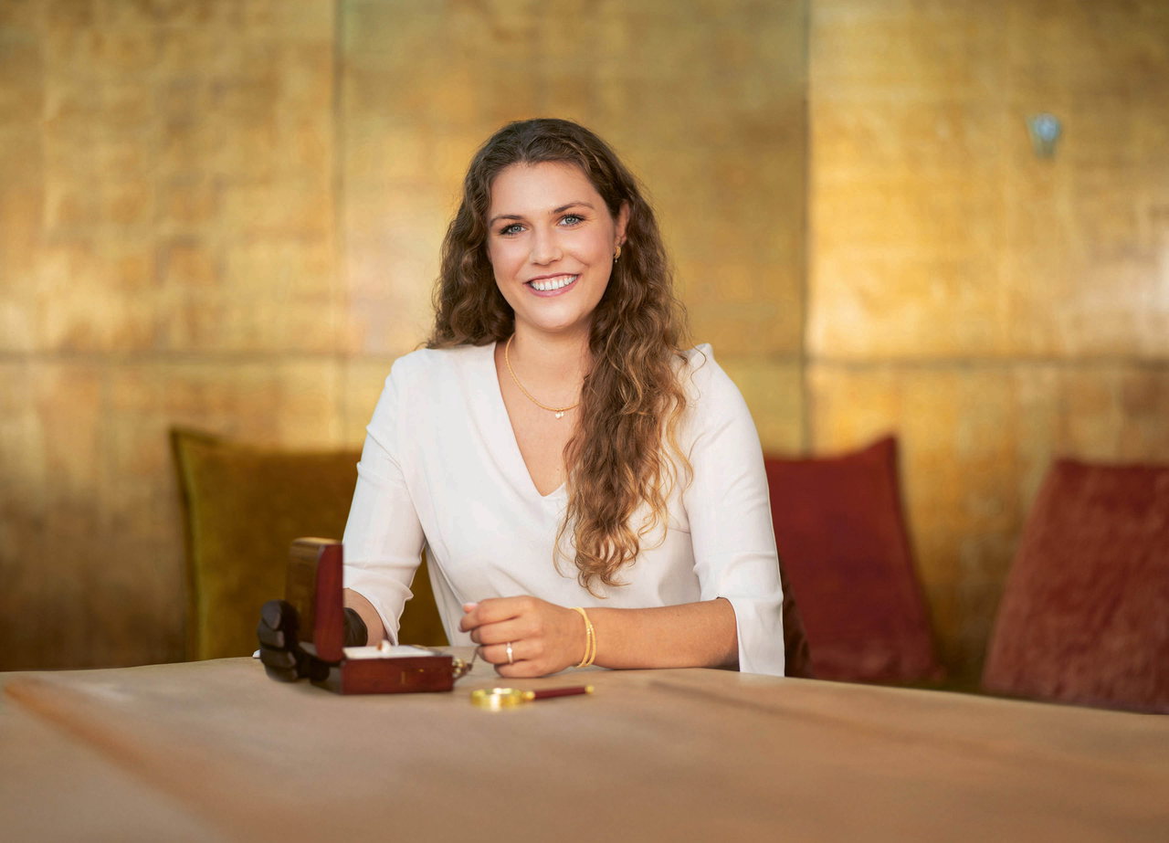 Porträtfoto von Schmuckexpertin Katharina Wellendorff