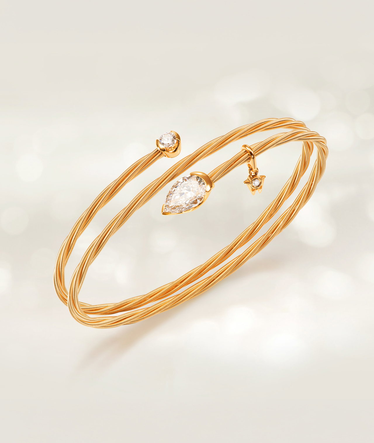 Goldenes Armband UMARME MICH Power of diamond drop von Wellendorff