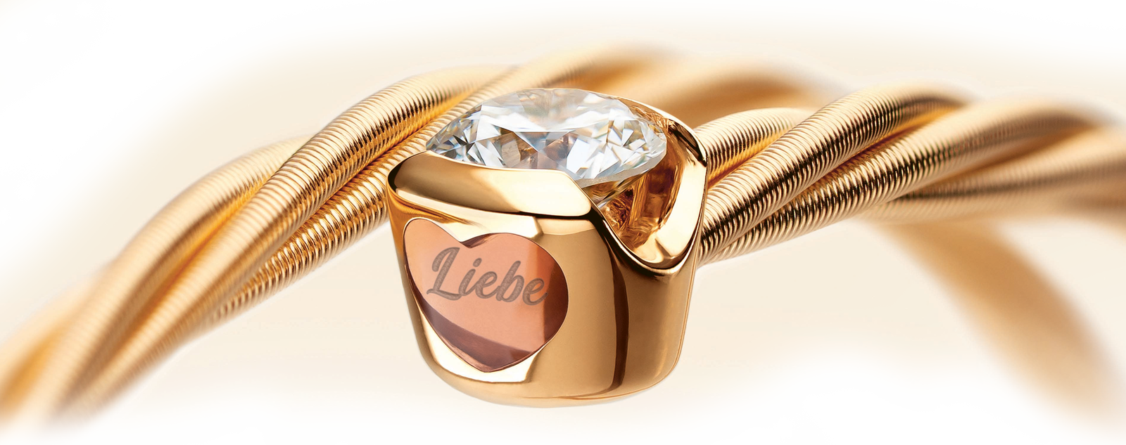 Detailansicht des Schatzkästchens am Armbands UMARME MICH Power of diamonds von Wellendorff