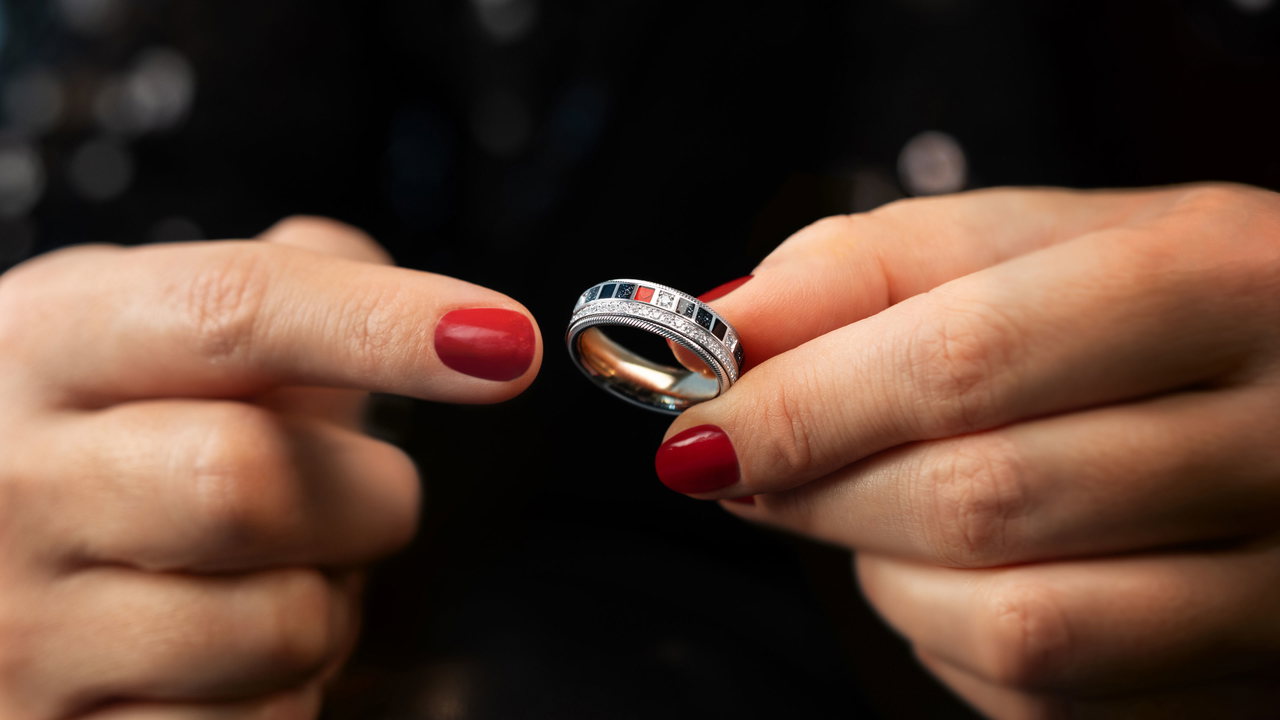 3840x2160_Ring_POWER-in-black-Model