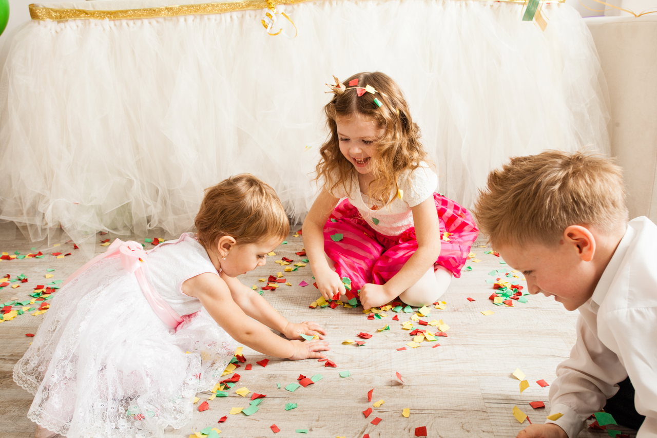 lovely-kids-are-playing-together-smiling