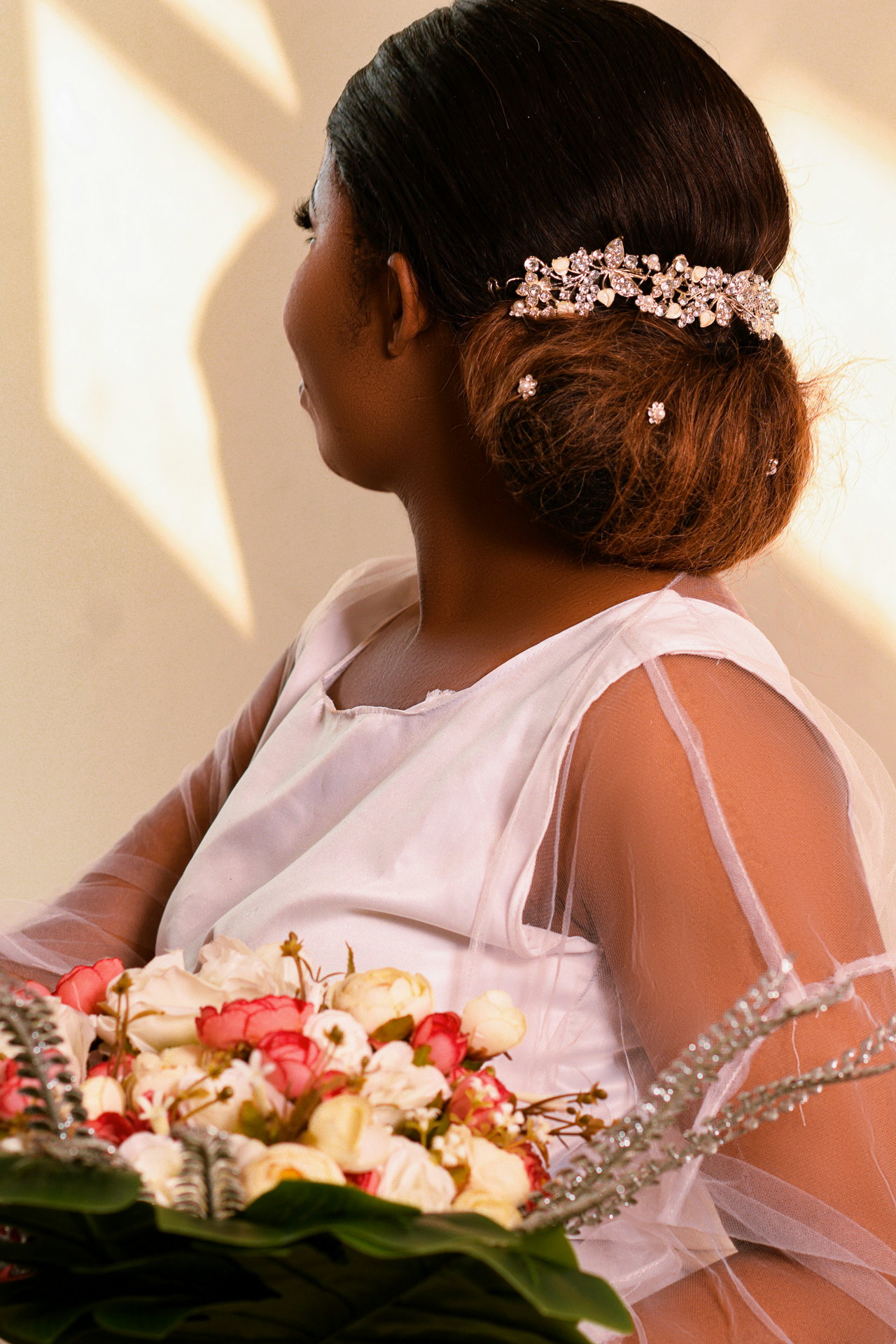 wedding bun-iN1xnDsgFso-unsplash
