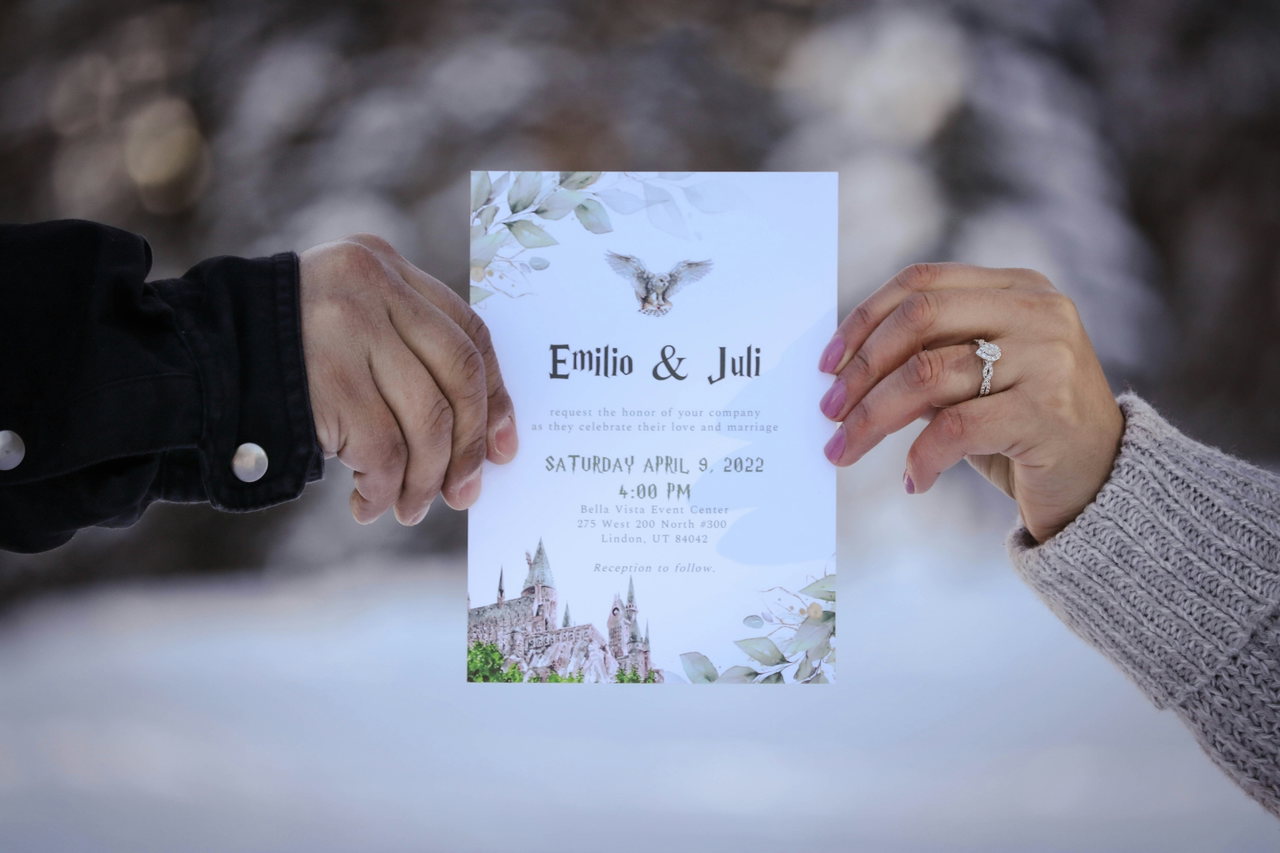 wedding invitation-UR_SbilElPs-unsplash