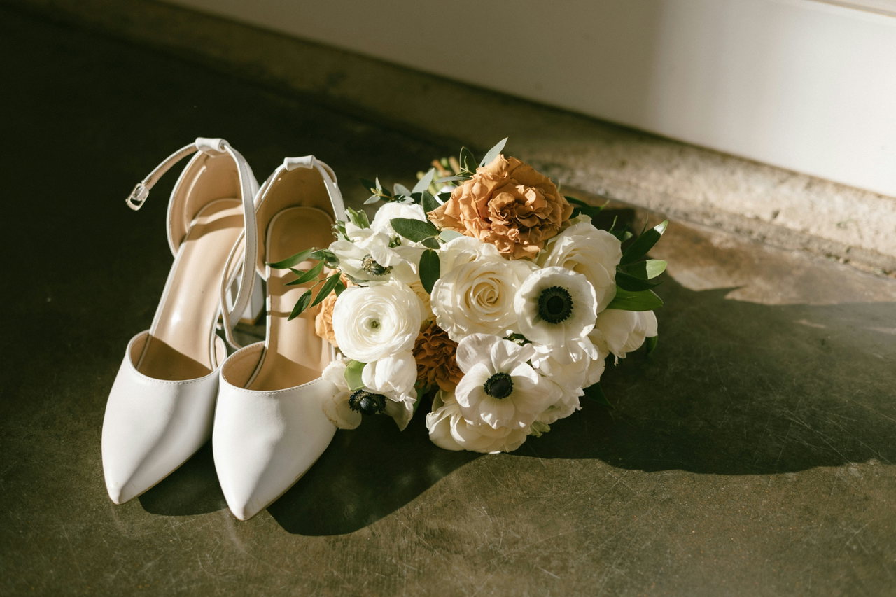 wedding-c6w8Sef2EjM-unsplash