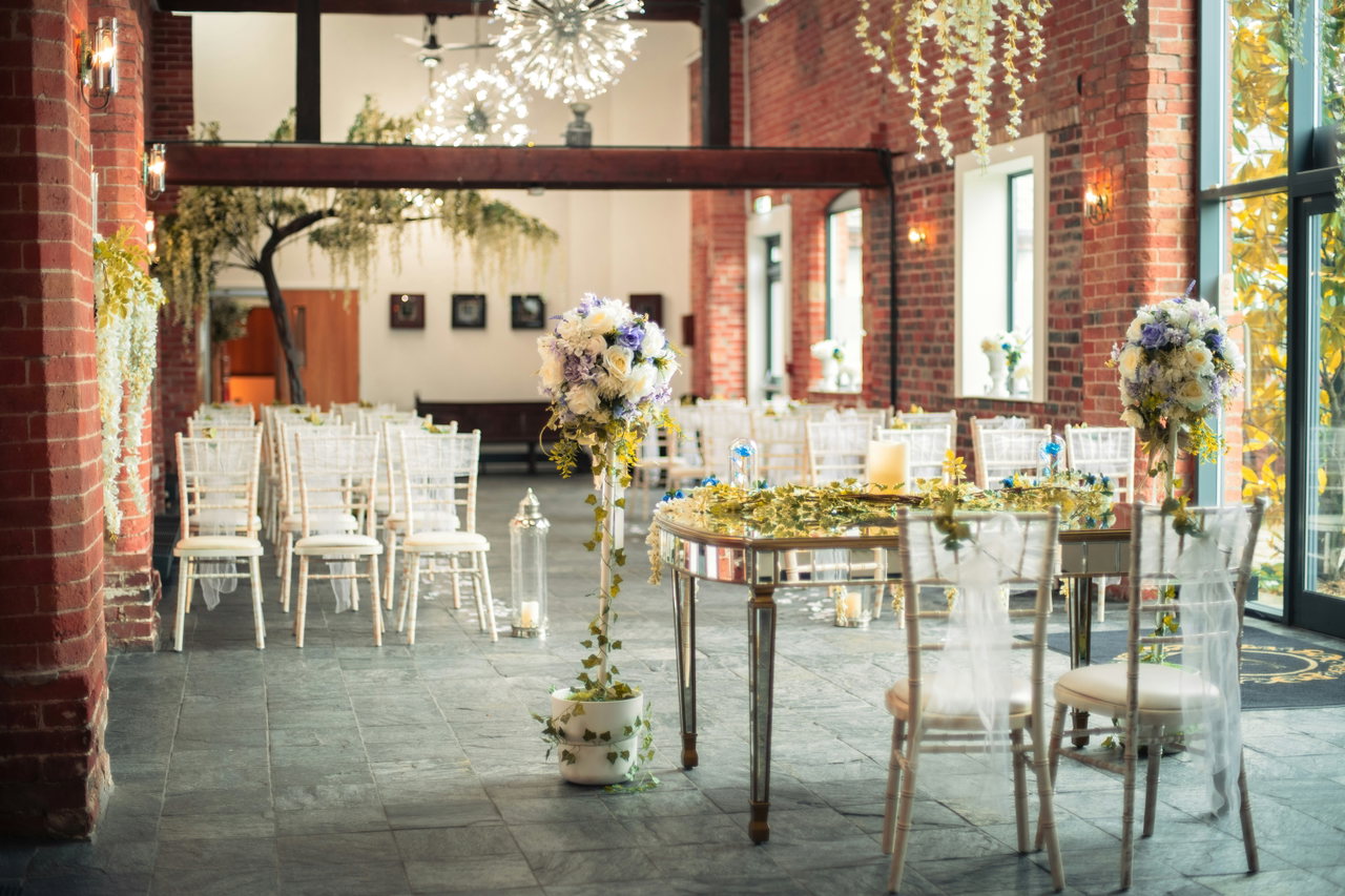 wedding seats-UfVhVkqMgGQ-unsplash