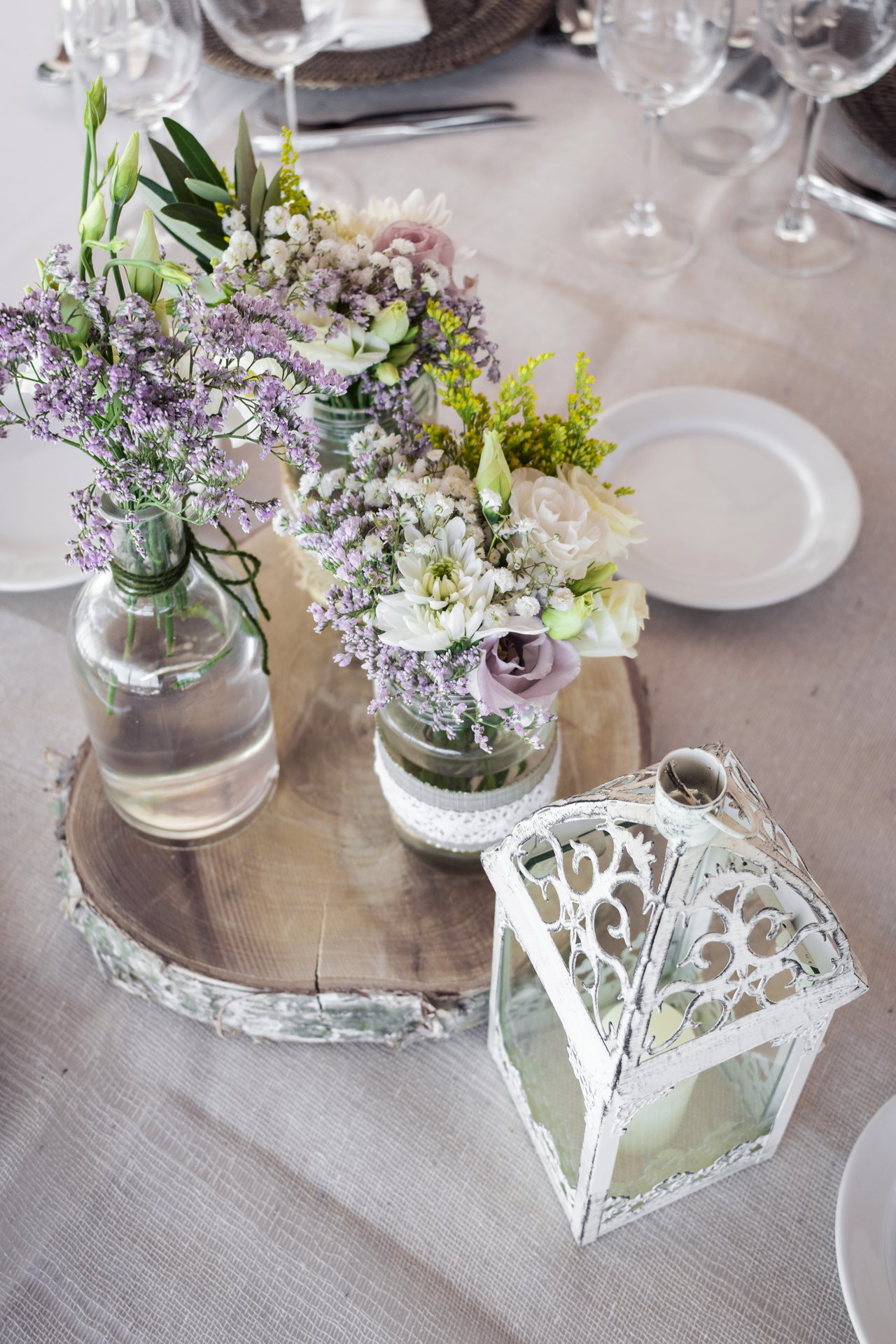 high-angle-view-flower-vase-table