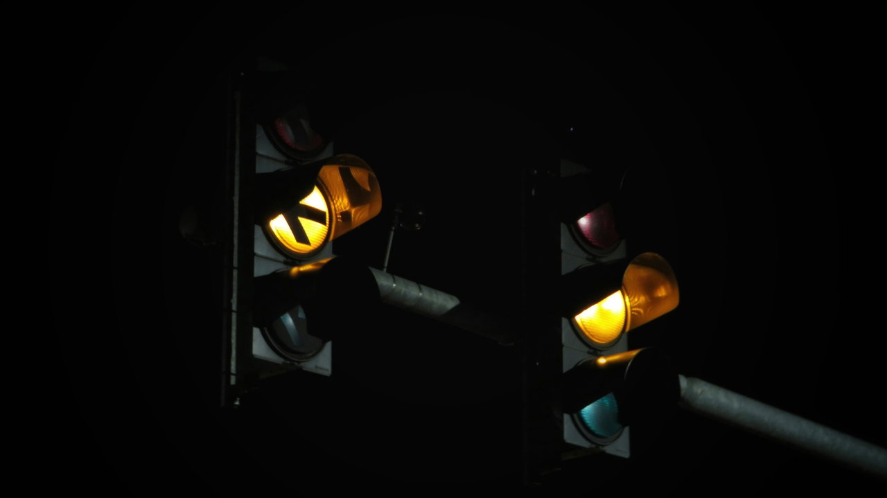 ampel gelb-1Wo6i5IawhE-unsplash