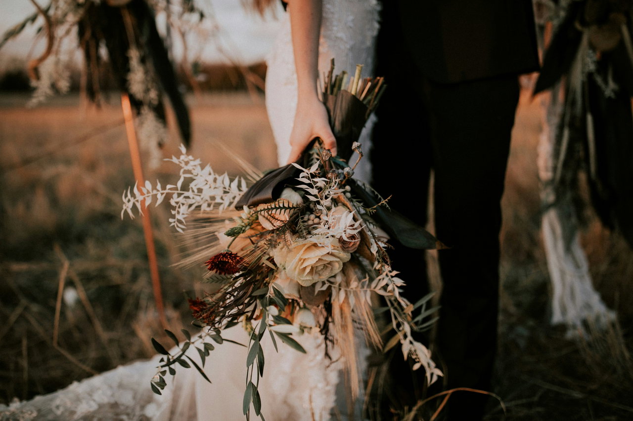 wedding modern boho-6NUUZZ16hJk-unsplash