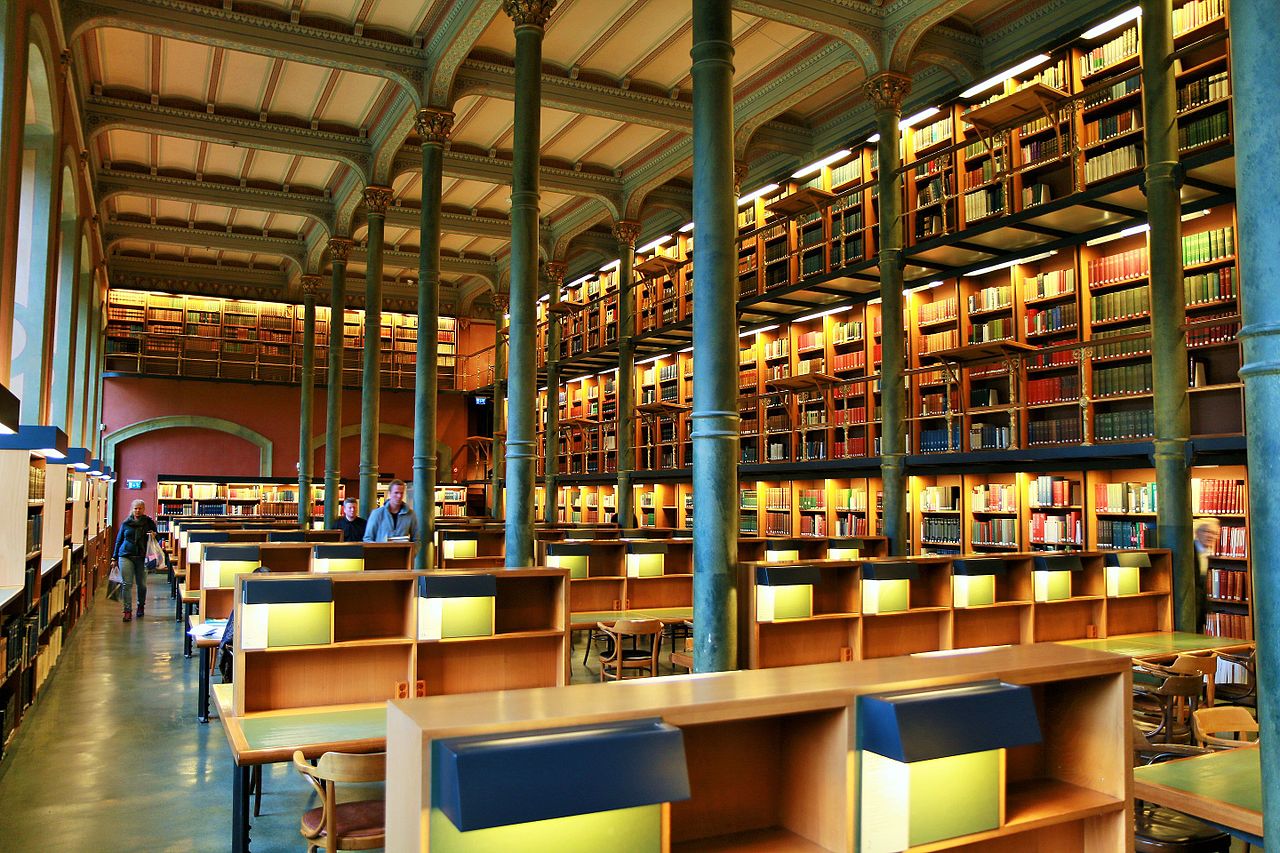 The_National_Library_of_Sweden_-_Kungliga_biblioteket_Stockholm_-_lesesalen_-_reading_hall
