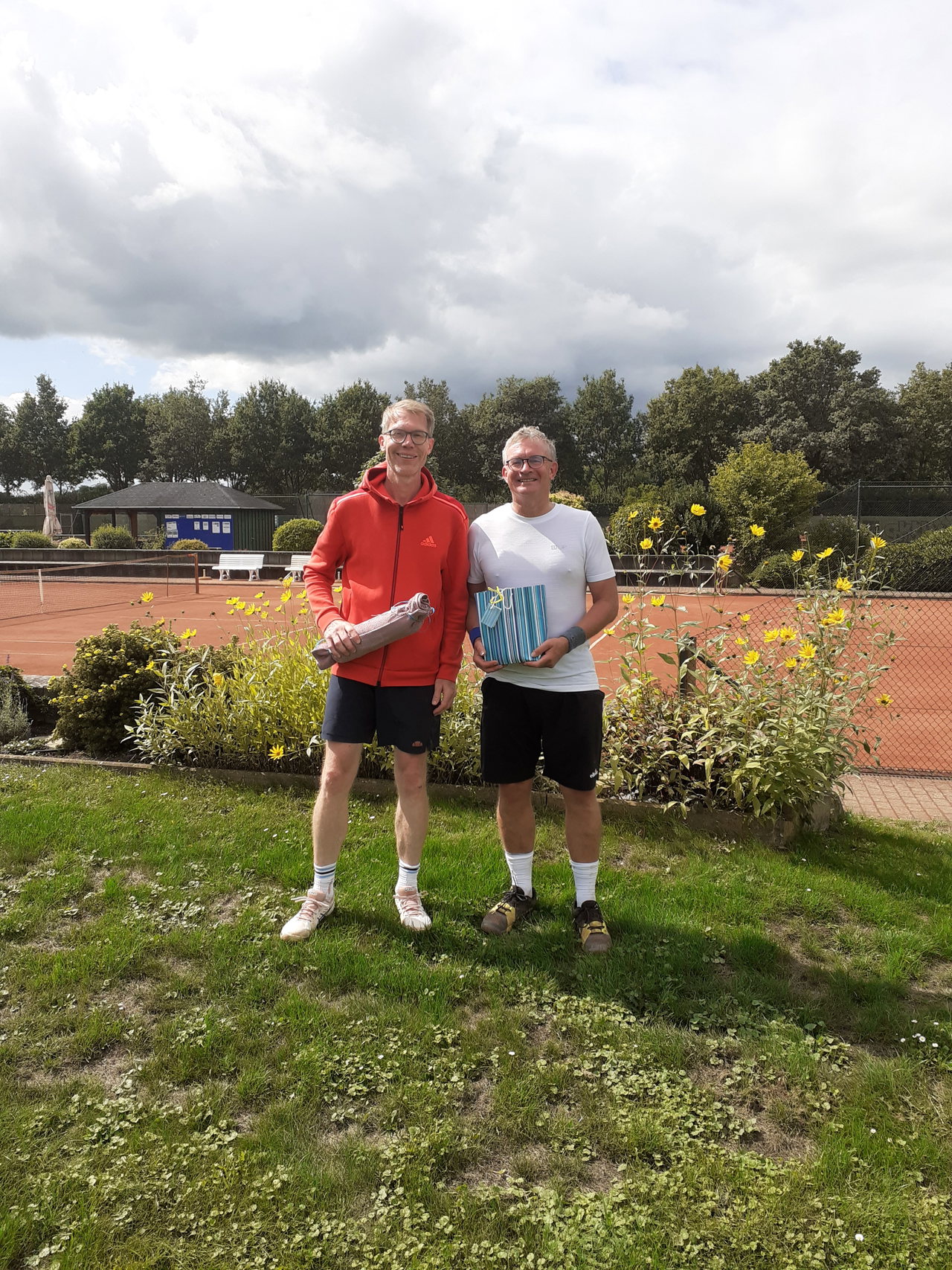 H50 Links Albrecht Haberkern 1 - Rechts Sven Bimber 2-1