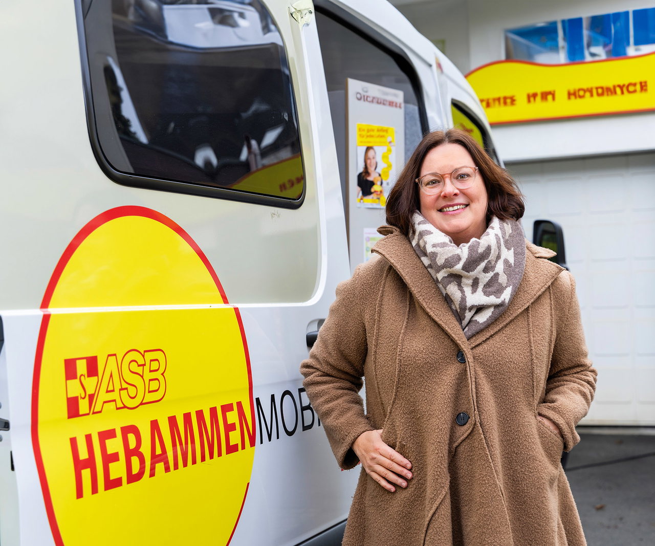 Stefanie Könitz-Goes, Geschäftsführerin ASB-Regionalverband Südwestfalen und Referentin für Projektentwicklung beim ASB NRW, war eigentlich immer gegen neue Fahrzeuge – bis sie eines für die Hebammenversorgung durchsetzte.