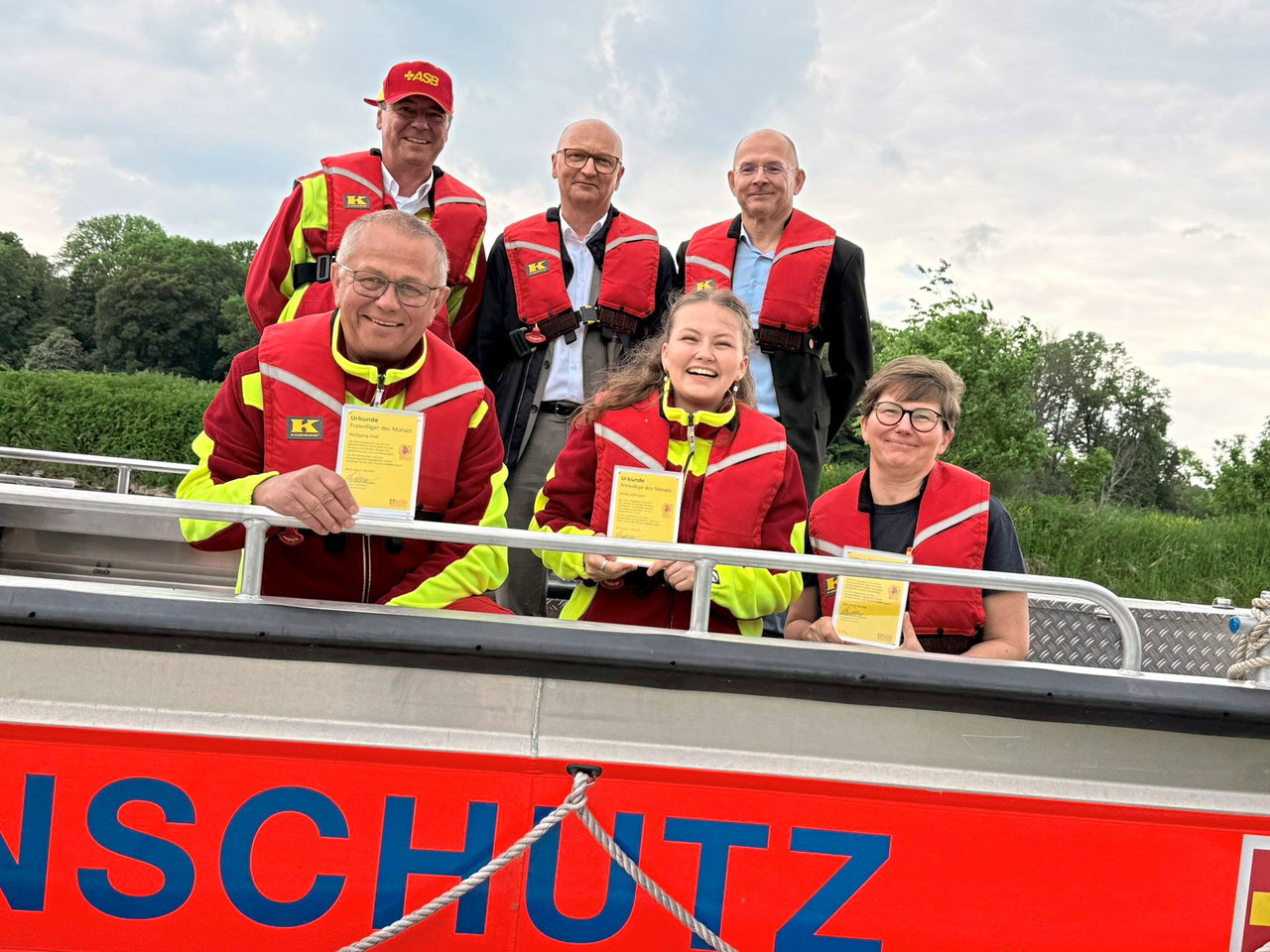 Freiwillige_OV_Riesa_Ehrung Boot