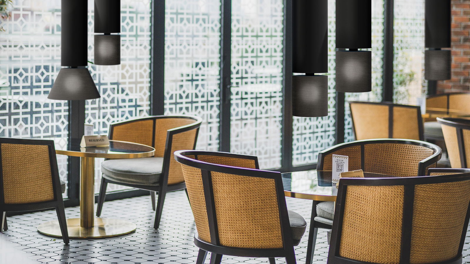 Tube-schwarz-Bistro