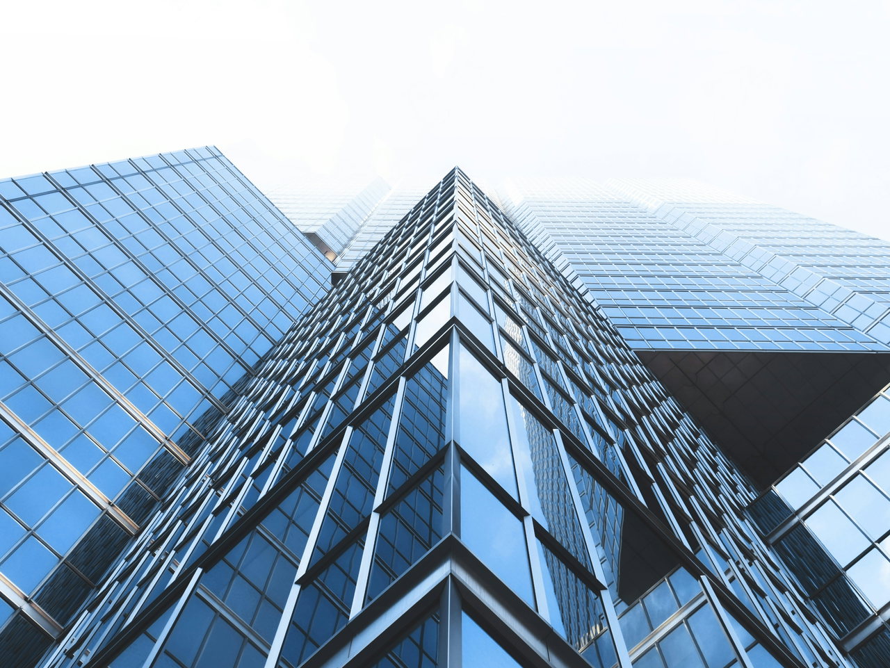corporate building-gMes5dNykus-unsplash