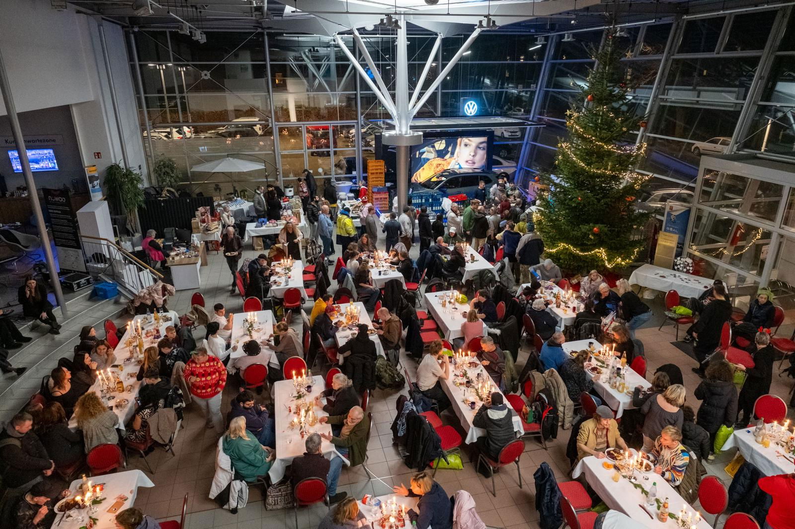 Oldenburger Straßenengel an Heiligabend
