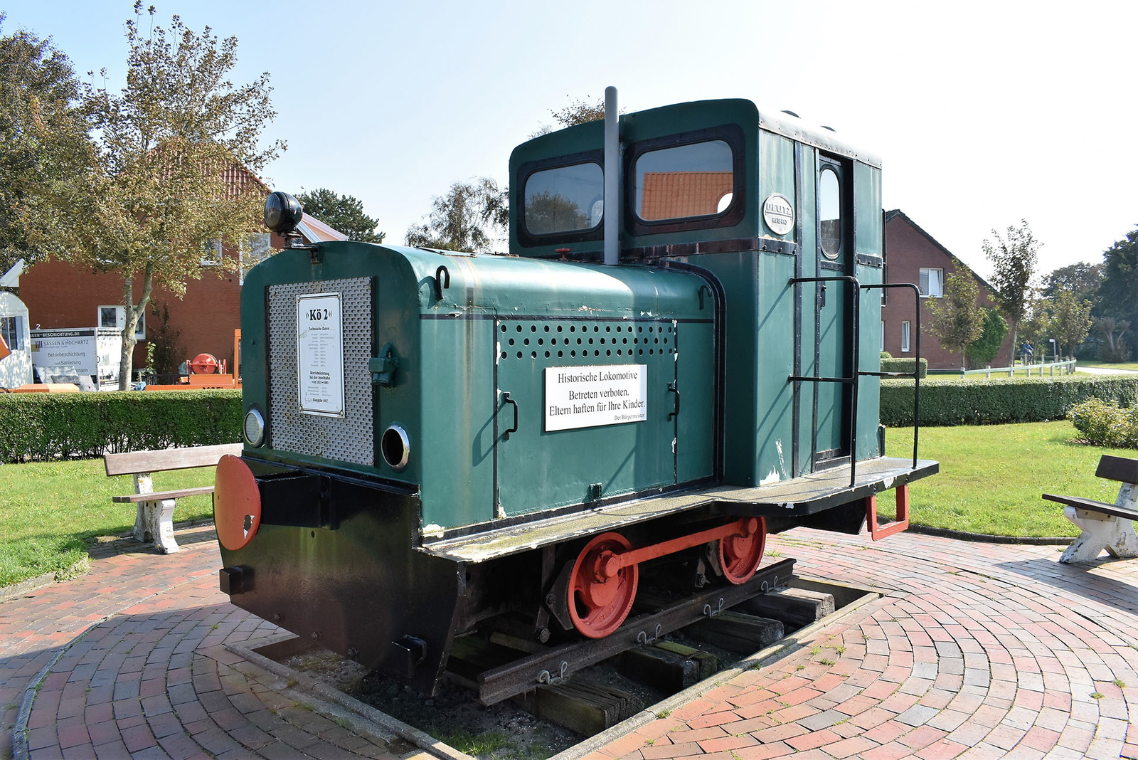 Historische Lok der Langeooger Inselbahn