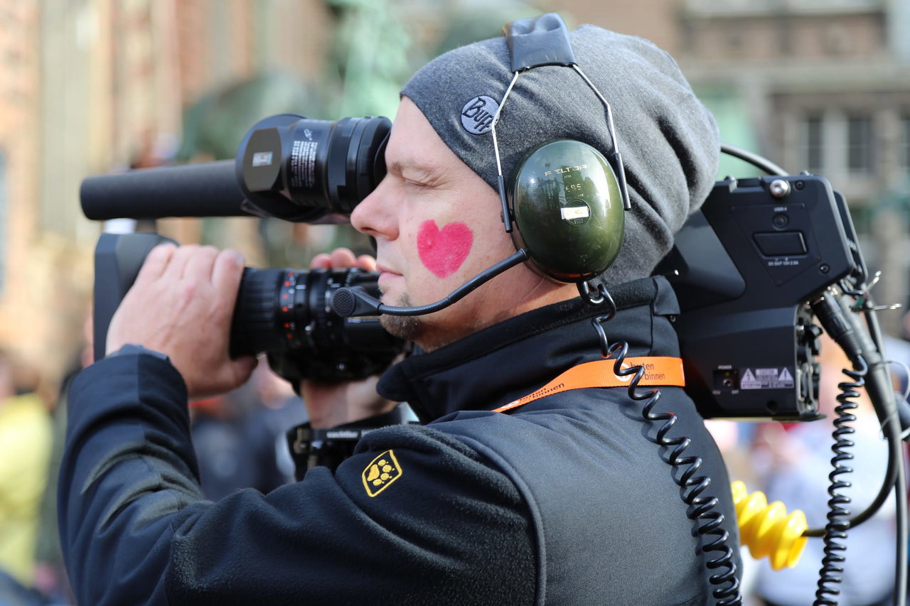 bremedia-produktion-unternehmen-film-in-aktion