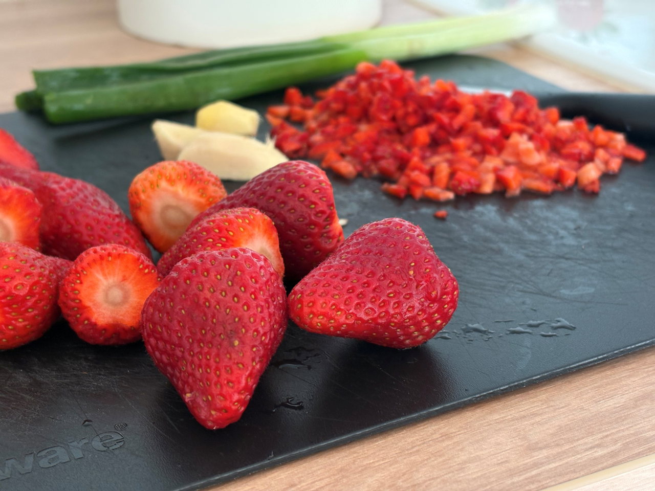 Zutaten-für-die-Erdbeersalsa