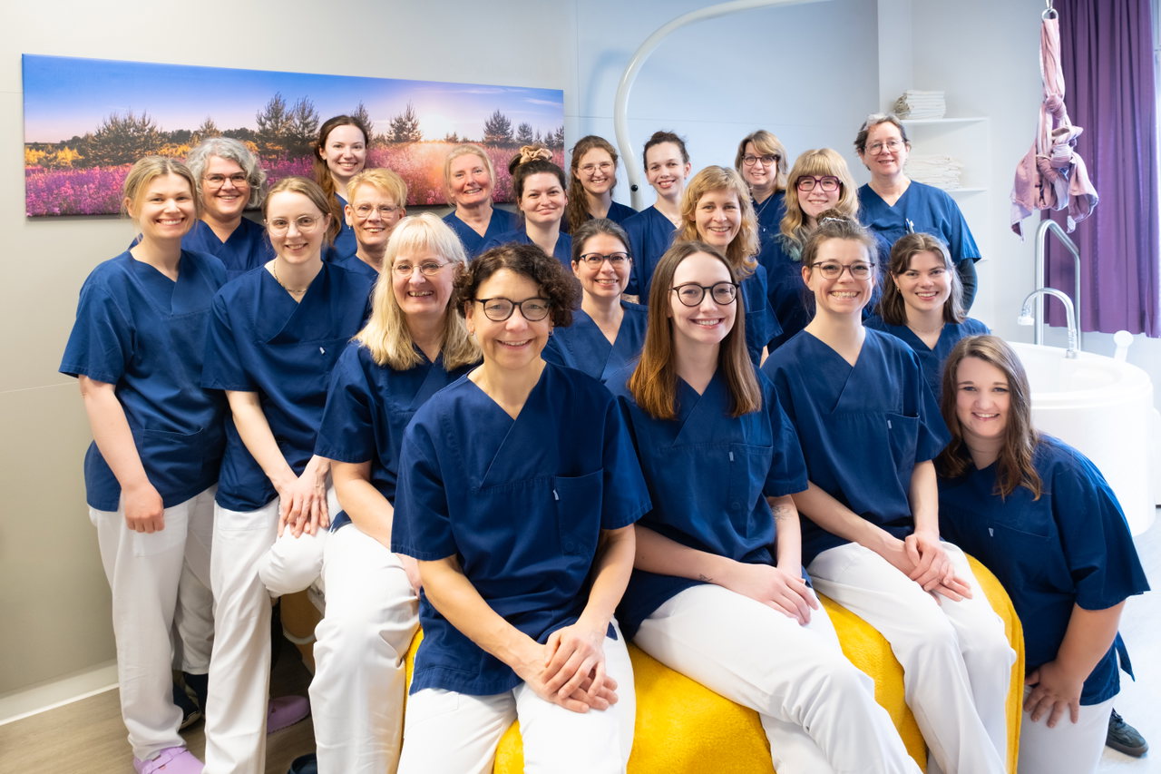 Hebammen-Team-Evangelisches-Krankenhaus