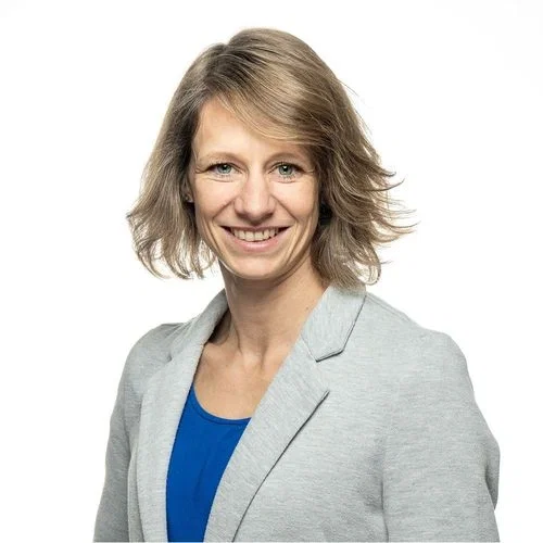 Veronika Engstfeld - Fachhochschule Salzburg